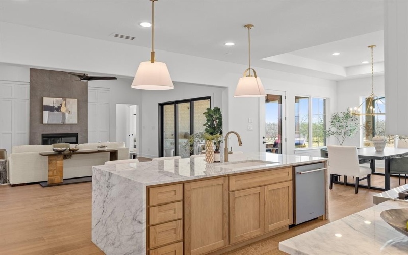 1301 Hunt Road, Gunter, TX 75058, 4 Bedrooms Bedrooms, ,3 BathroomsBathrooms,Residential,For Sale,1301 Hunt Road,0,21153825