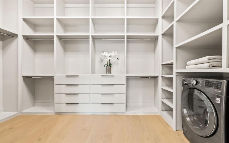 4322 Sexton Lane, Dallas, TX 75229, 5 Bedrooms Bedrooms, ,6 BathroomsBathrooms,Residential,For Sale,4322 Sexton Lane,0,21154539