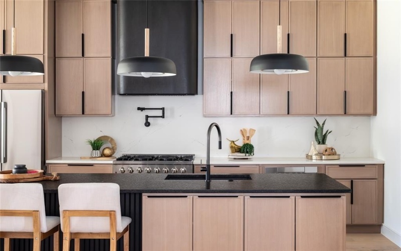 4322 Sexton Lane, Dallas, TX 75229, 5 Bedrooms Bedrooms, ,6 BathroomsBathrooms,Residential,For Sale,4322 Sexton Lane,0,21154539