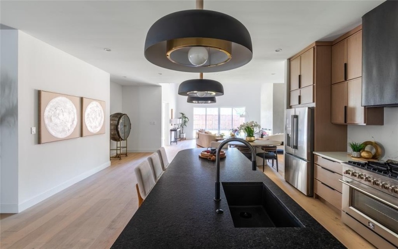 4322 Sexton Lane, Dallas, TX 75229, 5 Bedrooms Bedrooms, ,6 BathroomsBathrooms,Residential,For Sale,4322 Sexton Lane,0,21154539