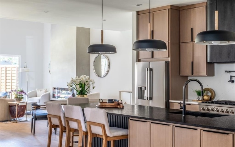 4322 Sexton Lane, Dallas, TX 75229, 5 Bedrooms Bedrooms, ,6 BathroomsBathrooms,Residential,For Sale,4322 Sexton Lane,0,21154539