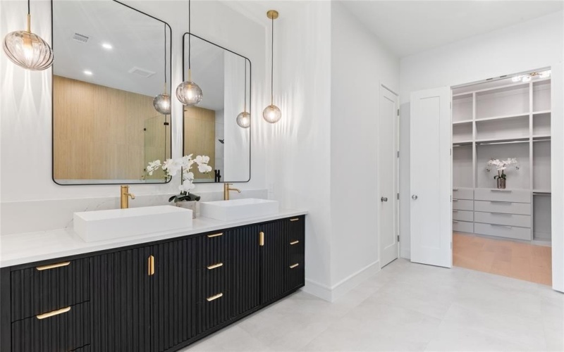 4322 Sexton Lane, Dallas, TX 75229, 5 Bedrooms Bedrooms, ,6 BathroomsBathrooms,Residential,For Sale,4322 Sexton Lane,0,21154539