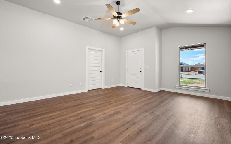 2228 133rd Street, Lubbock, TX 79423, 3 Habitaciones Habitaciones , ,2 BañosBaños,Residential,En Venta,2228 133rd Street,202554323