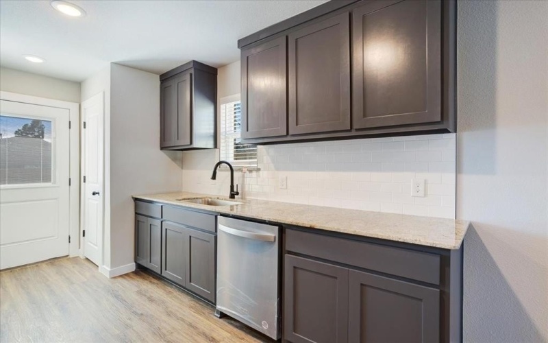 2404 Miller Street, Denison, TX 75020, 3 Bedrooms Bedrooms, ,2 BathroomsBathrooms,Residential,For Sale,2404 Miller Street,0,21154618