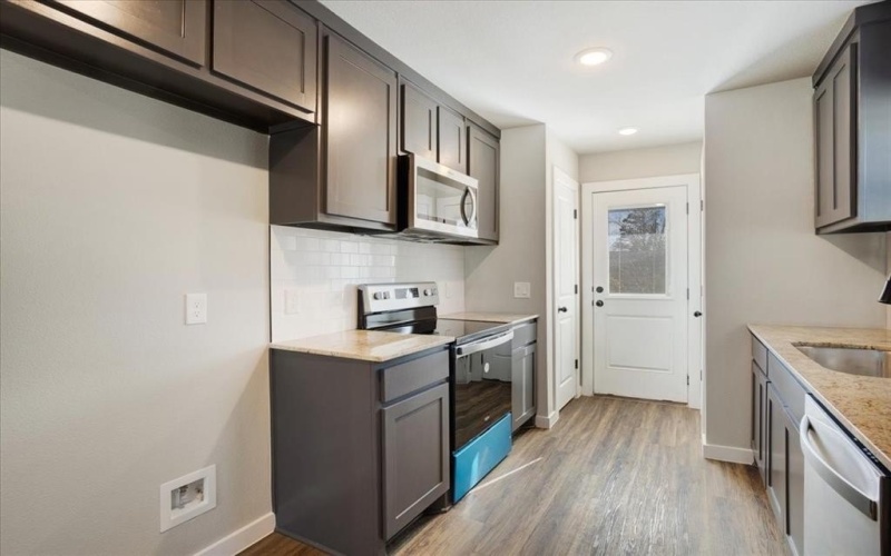 2404 Miller Street, Denison, TX 75020, 3 Bedrooms Bedrooms, ,2 BathroomsBathrooms,Residential,For Sale,2404 Miller Street,0,21154618