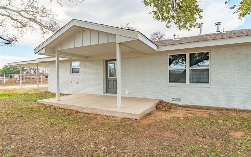 3041 Old Bunger Road S, Graham, TX 76450, 3 Bedrooms Bedrooms, ,2 BathroomsBathrooms,Residential,For Sale,3041 Old Bunger Road S,0,21154633