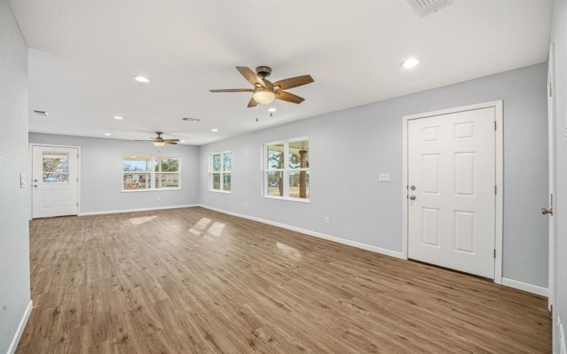 3041 Old Bunger Road S, Graham, TX 76450, 3 Bedrooms Bedrooms, ,2 BathroomsBathrooms,Residential,For Sale,3041 Old Bunger Road S,0,21154633