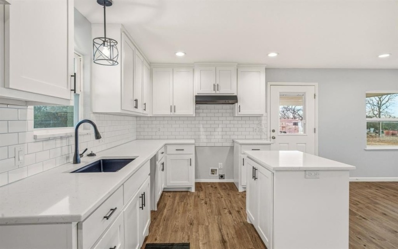 3041 Old Bunger Road S, Graham, TX 76450, 3 Bedrooms Bedrooms, ,2 BathroomsBathrooms,Residential,For Sale,3041 Old Bunger Road S,0,21154633