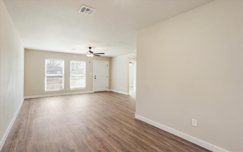 2385 Miller Street, Denison, TX 75020, 3 Bedrooms Bedrooms, ,2 BathroomsBathrooms,Residential,For Sale,2385 Miller Street,0,21154668