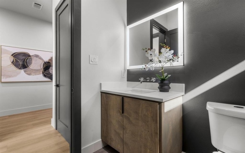 912 Brookwood Drive, Dallas, TX 75224, 4 Bedrooms Bedrooms, ,3 BathroomsBathrooms,Residential,For Sale,912 Brookwood Drive,0,21154858