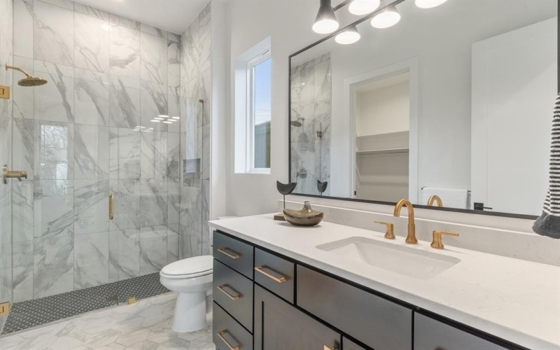 10314 Lanshire Drive, Dallas, TX 75238, 5 Habitaciones Habitaciones , ,5 BañosBaños,Residential,En Venta,10314 Lanshire Drive,0,21154894