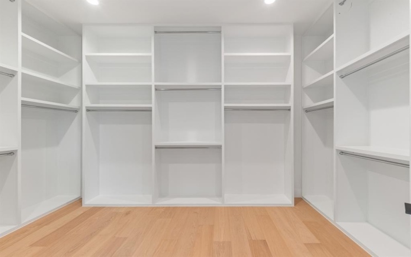 10314 Lanshire Drive, Dallas, TX 75238, 5 Habitaciones Habitaciones , ,5 BañosBaños,Residential,En Venta,10314 Lanshire Drive,0,21154894