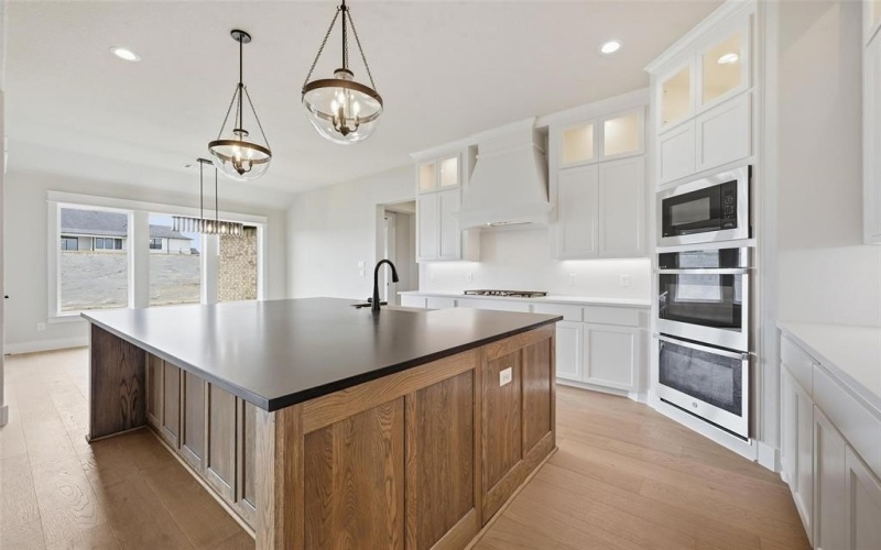 128 Aledo Heights Drive, Aledo, TX 76008, 4 Bedrooms Bedrooms, ,3 BathroomsBathrooms,Residential,For Sale,128 Aledo Heights Drive,0,21155028