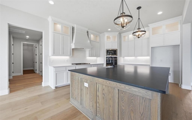 128 Aledo Heights Drive, Aledo, TX 76008, 4 Bedrooms Bedrooms, ,3 BathroomsBathrooms,Residential,For Sale,128 Aledo Heights Drive,0,21155028