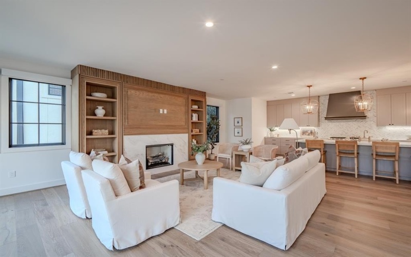 4128 University Boulevard #5, University Park, TX 75205, 3 Bedrooms Bedrooms, ,3 BathroomsBathrooms,Residential,For Sale,4128 University Boulevard,0,21155046