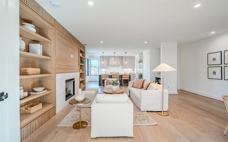 4128 University Boulevard #4, University Park, TX 75205, 2 Habitaciones Habitaciones , ,2 BañosBaños,Residential,En Venta,4128 University Boulevard,0,21155049