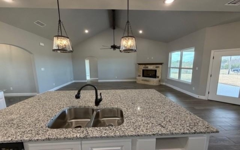 202 Coalson Crossing, Azle, TX 76020, 4 Habitaciones Habitaciones , ,2 BañosBaños,Residential,En Venta,202 Coalson Crossing,0,21155098