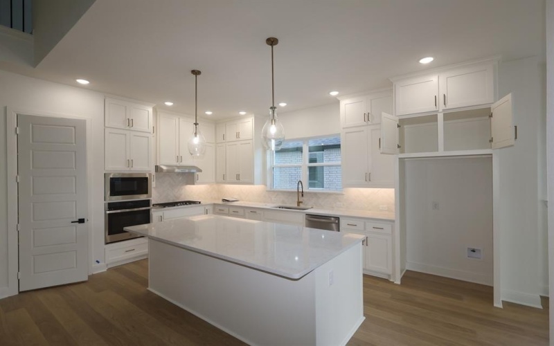 2103 Chance Lane, Northlake, TX 76247, 4 Bedrooms Bedrooms, ,5 BathroomsBathrooms,Residential,For Sale,2103 Chance Lane,0,21155183