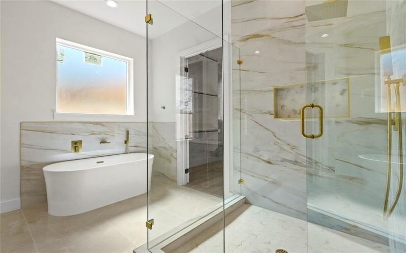 3906 Harlingen Street, Dallas, TX 75212, 4 Bedrooms Bedrooms, ,5 BathroomsBathrooms,Residential,For Sale,3906 Harlingen Street,0,21155249