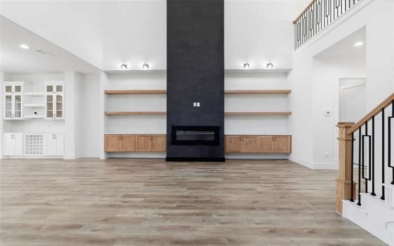 3906 Harlingen Street, Dallas, TX 75212, 4 Bedrooms Bedrooms, ,5 BathroomsBathrooms,Residential,For Sale,3906 Harlingen Street,0,21155249