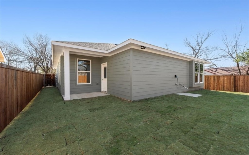 2335 Macon Street, Dallas, TX 75215, 4 Habitaciones Habitaciones , ,2 BañosBaños,Residential,En Venta,2335 Macon Street,0,21155269