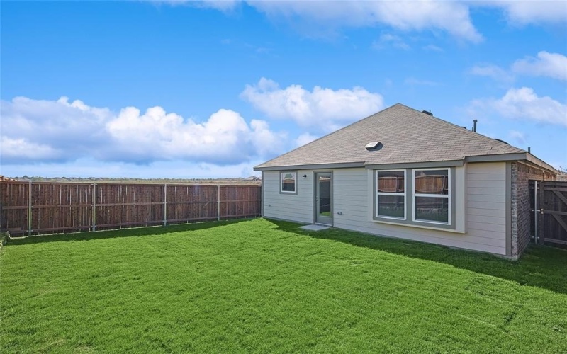 1719 Glacial Beech Place, Forney, TX 75126, 3 Bedrooms Bedrooms, ,2 BathroomsBathrooms,Residential,For Sale,1719 Glacial Beech Place,0,21155444