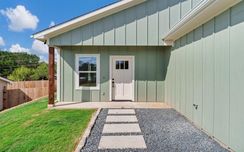 1710 Broken Bow Road, Granbury, TX 76049, 3 Bedrooms Bedrooms, ,2 BathroomsBathrooms,Residential,For Sale,1710 Broken Bow Road,0,21155497