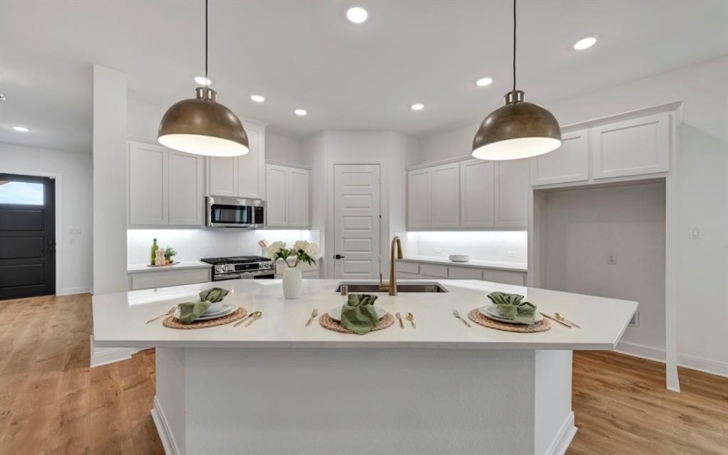 9200 Persimmon Lane, Mesquite, TX 75126, 3 Bedrooms Bedrooms, ,2 BathroomsBathrooms,Residential,For Sale,9200 Persimmon Lane,0,21155520