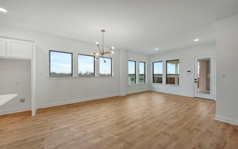 9200 Persimmon Lane, Mesquite, TX 75126, 3 Bedrooms Bedrooms, ,2 BathroomsBathrooms,Residential,For Sale,9200 Persimmon Lane,0,21155520