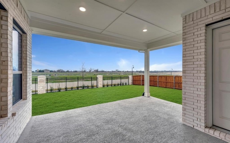 9200 Persimmon Lane, Mesquite, TX 75126, 3 Bedrooms Bedrooms, ,2 BathroomsBathrooms,Residential,For Sale,9200 Persimmon Lane,0,21155520