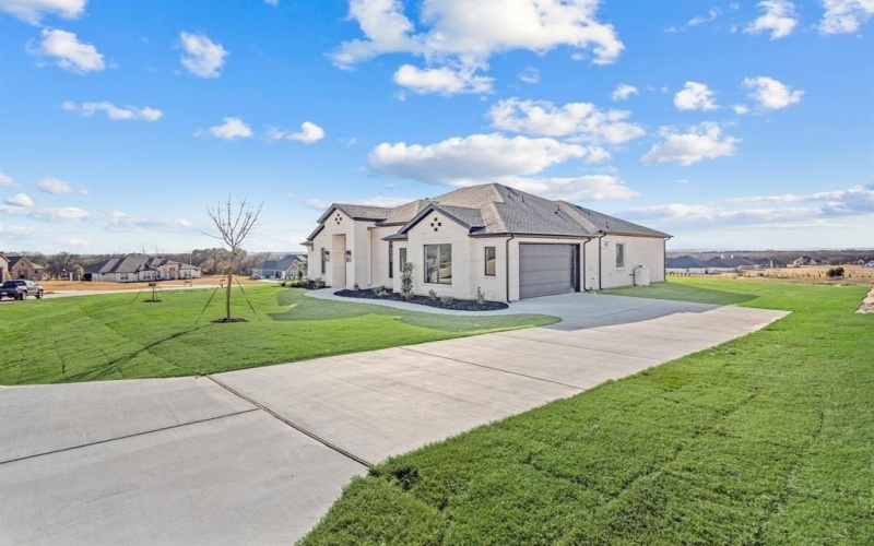 412 Caprock Lane, Reno, TX 76020, 4 Bedrooms Bedrooms, ,3 BathroomsBathrooms,Residential,For Sale,412 Caprock Lane,0,21155552