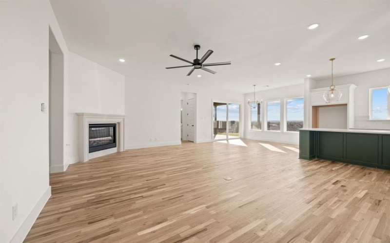 412 Caprock Lane, Reno, TX 76020, 4 Bedrooms Bedrooms, ,3 BathroomsBathrooms,Residential,For Sale,412 Caprock Lane,0,21155552