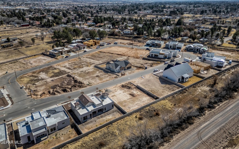 5656 RIO BONITO Circle, El Paso, TX 79932, 4 Habitaciones Habitaciones , ,1 BañoBaños,Residential,En Venta,5656 RIO BONITO Circle,0,936633