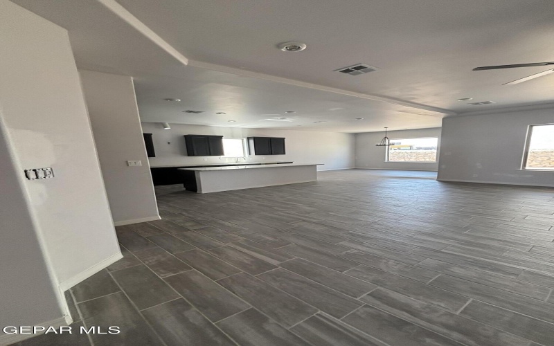 321 MERCED Court, El Paso, TX 79932, 4 Bedrooms Bedrooms, ,2 BathroomsBathrooms,Residential,For Sale,321 MERCED Court,0,936634