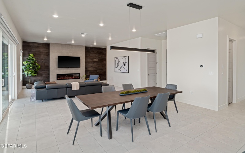 7280 Cimarron Rim Drive, El Paso, TX 79911, 4 Bedrooms Bedrooms, ,2 BathroomsBathrooms,Residential,For Sale,7280 Cimarron Rim Drive,0,936649