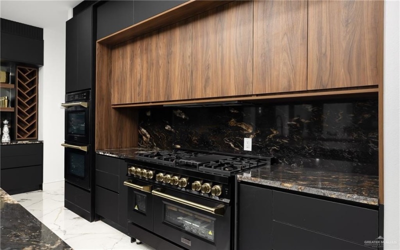 4648 Estancia Parkway, McAllen, TX 78504, 4 Habitaciones Habitaciones , ,3 BañosBaños,Residential,En Venta,4648 Estancia Parkway,0,492371