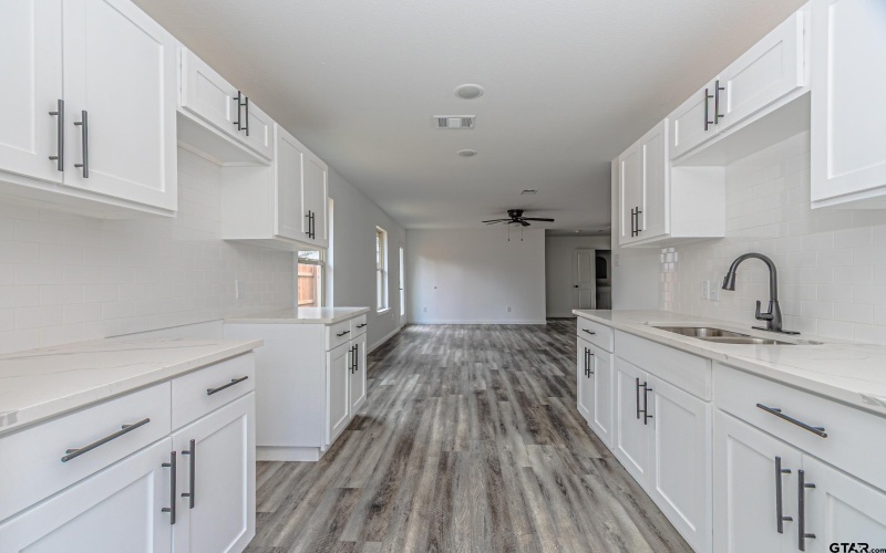 7129 Kayak Dr, Mabank, TX 75156, 2 Bedrooms Bedrooms, ,1 BathroomBathrooms,Residential,For Sale,7129 Kayak Dr,0,26000777