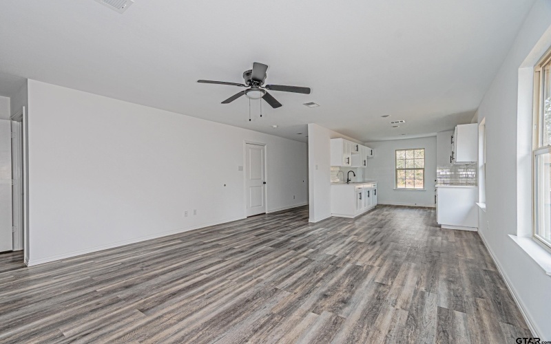 7129 Kayak Dr, Mabank, TX 75156, 2 Bedrooms Bedrooms, ,1 BathroomBathrooms,Residential,For Sale,7129 Kayak Dr,0,26000777