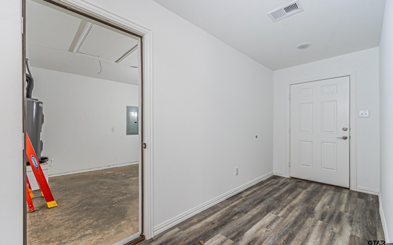 7129 Kayak Dr, Mabank, TX 75156, 2 Bedrooms Bedrooms, ,1 BathroomBathrooms,Residential,For Sale,7129 Kayak Dr,0,26000777