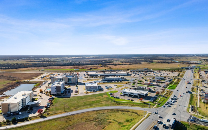 214 Market Center Dr, Terrell, TX 75160, ,Commercial Sale,For Sale,214 Market Center Dr,0,26000781