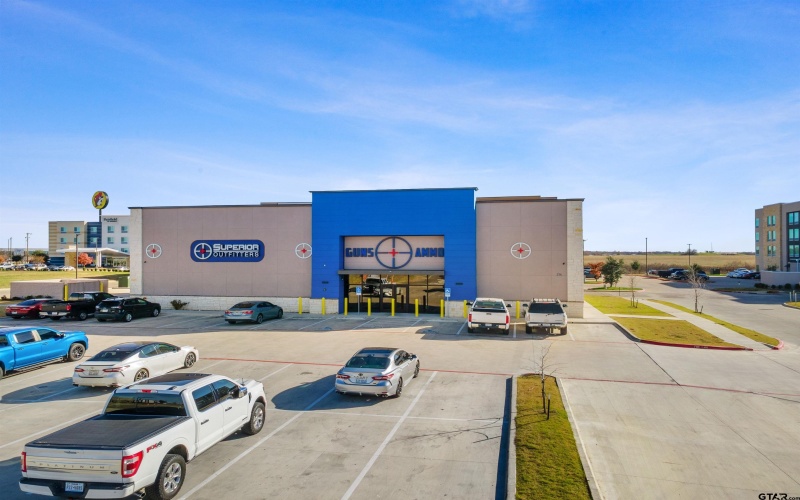 214 Market Center Dr, Terrell, TX 75160, ,Commercial Sale,For Sale,214 Market Center Dr,0,26000781
