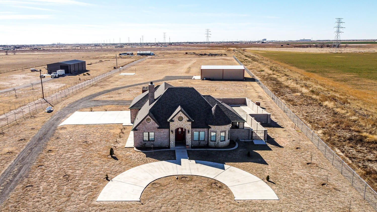 5812 E County Rd 6400, Lubbock, TX 79403, 4 Bedrooms Bedrooms, ,5 BathroomsBathrooms,Residential,For Sale,5812 E County Rd 6400,0,202600796