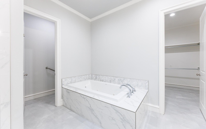 5812 E County Rd 6400, Lubbock, TX 79403, 4 Bedrooms Bedrooms, ,5 BathroomsBathrooms,Residential,For Sale,5812 E County Rd 6400,0,202600796