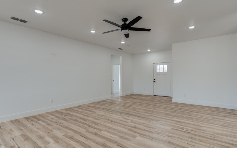 407 Avenue M, Abernathy, TX 79311, 3 Bedrooms Bedrooms, ,2 BathroomsBathrooms,Residential,For Sale,407 Avenue M,0,202600808