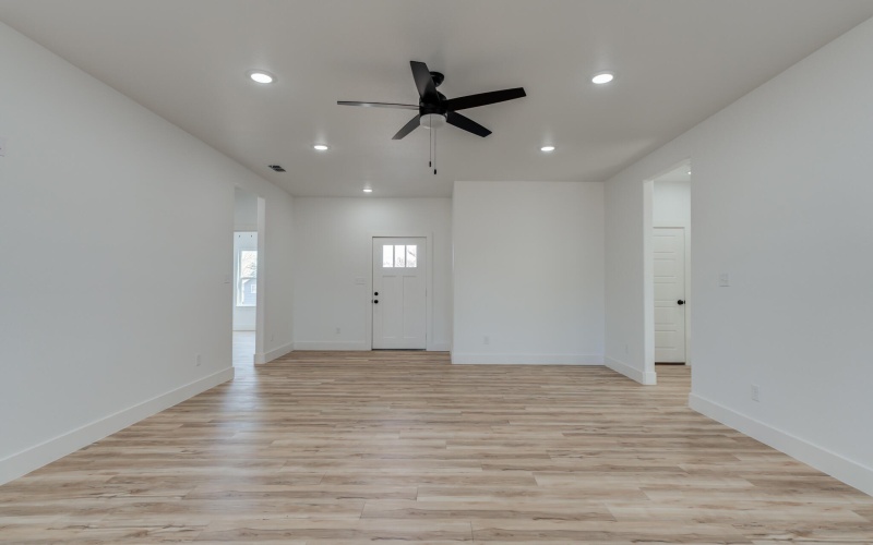 407 Avenue M, Abernathy, TX 79311, 3 Bedrooms Bedrooms, ,2 BathroomsBathrooms,Residential,For Sale,407 Avenue M,0,202600808