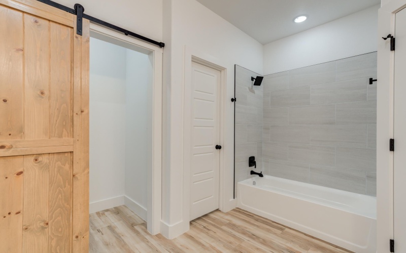 407 Avenue M, Abernathy, TX 79311, 3 Bedrooms Bedrooms, ,2 BathroomsBathrooms,Residential,For Sale,407 Avenue M,0,202600808