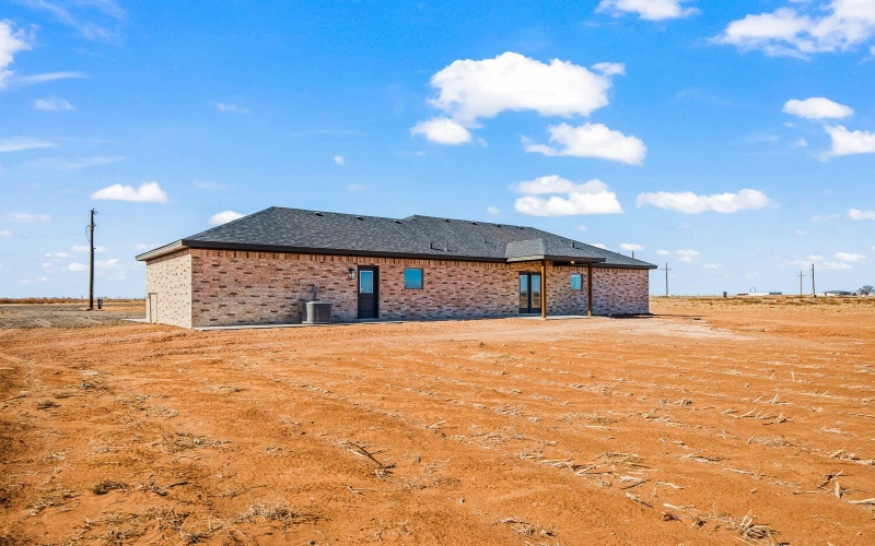 16008 N F M 179, Shallowater, TX 79363, 3 Bedrooms Bedrooms, ,2 BathroomsBathrooms,Residential,For Sale,16008 N F M 179,0,202600811