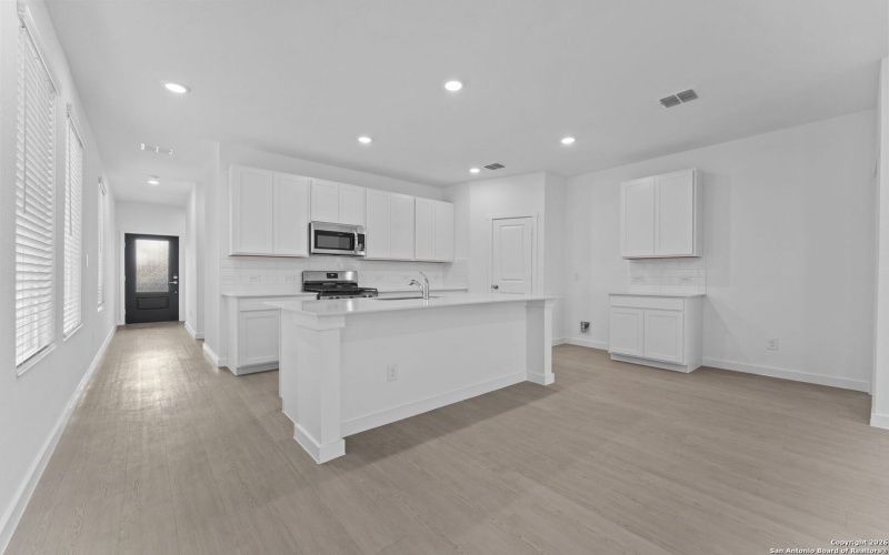 6611 Titan Park, Converse, TX 78109, 4 Bedrooms Bedrooms, ,3 BathroomsBathrooms,Residential,For Sale,6611 Titan Park,0,1934210