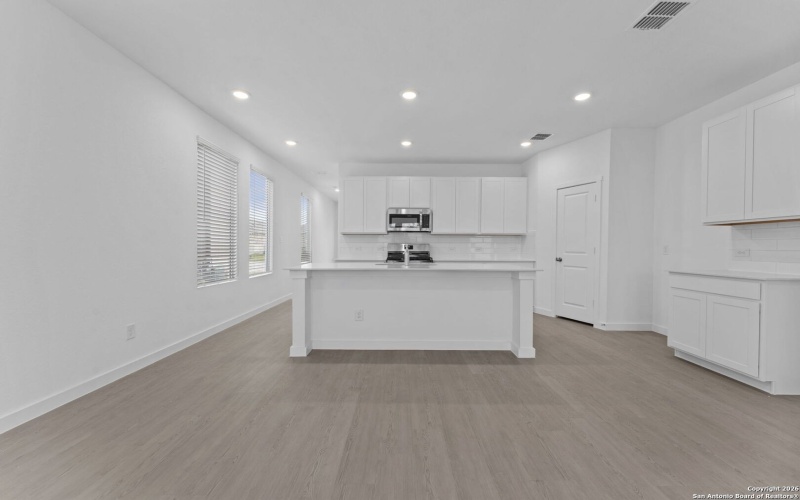 6611 Titan Park, Converse, TX 78109, 4 Bedrooms Bedrooms, ,3 BathroomsBathrooms,Residential,For Sale,6611 Titan Park,0,1934210