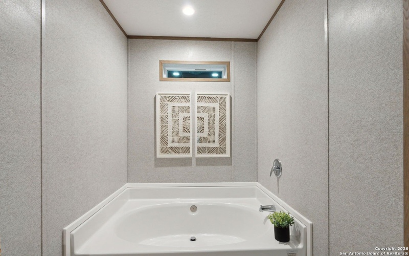 12180 FM 1117, Seguin, TX 78155, 4 Bedrooms Bedrooms, ,2 BathroomsBathrooms,Residential,For Sale,12180 FM 1117,0,1934211